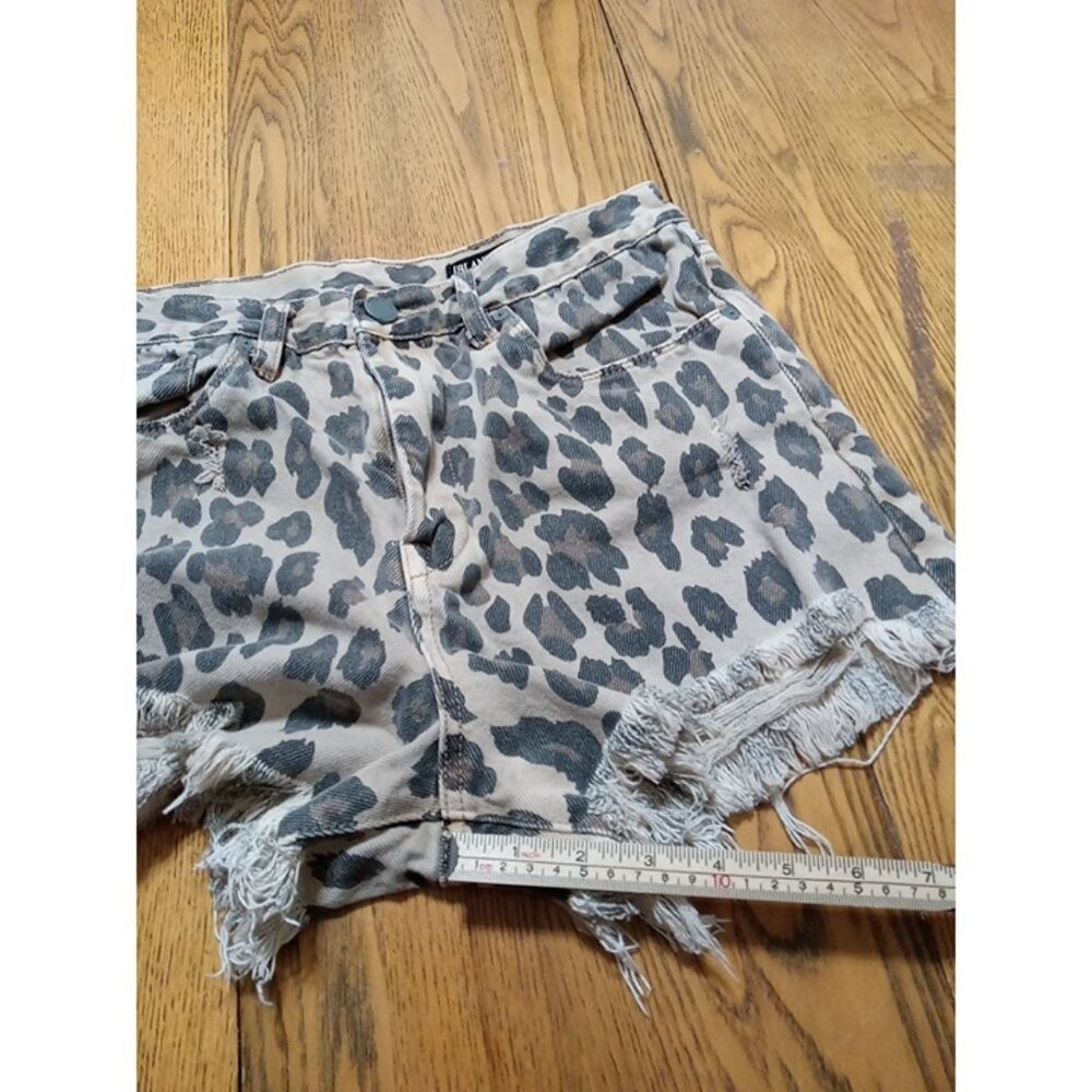 BLANKNYC Jeans Shorts Womens 29 BARROW Preowned Denim Raw Hem ? BLANK NYC Frey ? - Picture 4 of 8